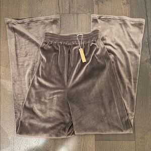 SKIMS Chocolate Wide Leg Velvet Pants